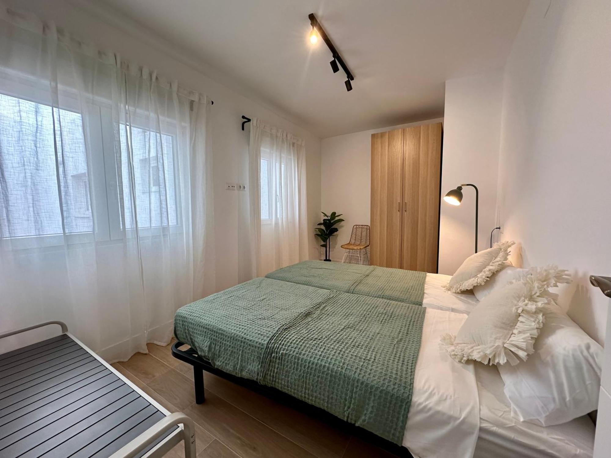 Atico Con Solarium Y Bbq Cerca Del Centro 6 Pax Apartment มาลากา ภายนอก รูปภาพ